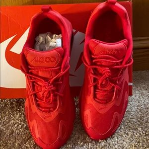 Nike sneakers men’s size 10.5 (Authentic)